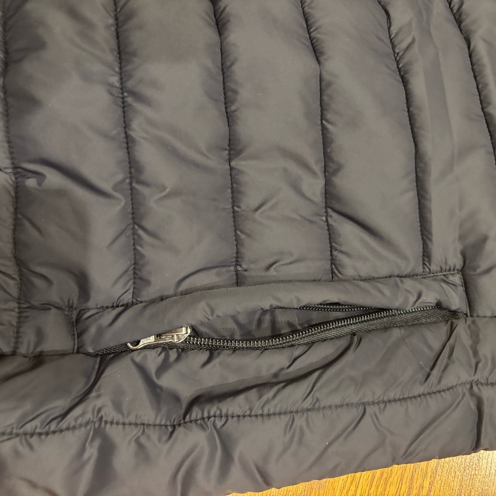 Saddlebred Men’s Black Quilted Vest Outerwear - Picture 3 of 4